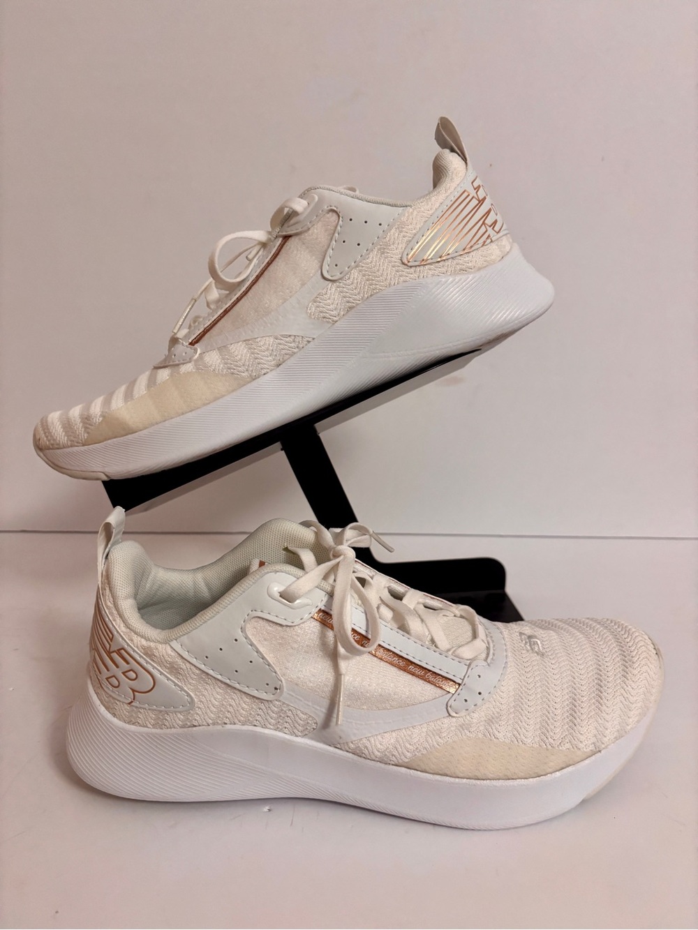 New Balance Women's Beaya sneakers in white and copper metallic size 9.5
